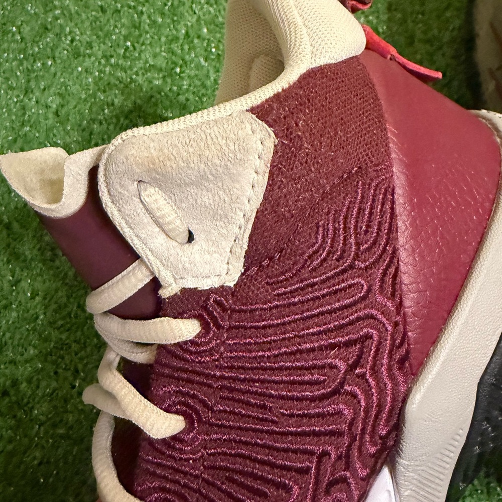 New Balance Two Wxy Burgundy Sneakers - Picture 7 of 8